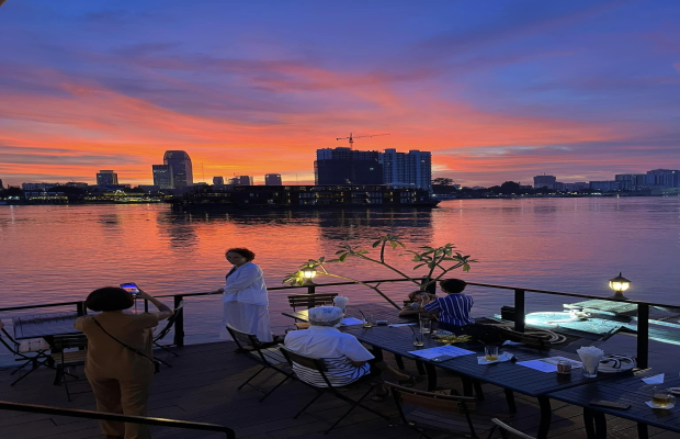 Mekong and Tonle Sap River Sunset Cocktail Cruise